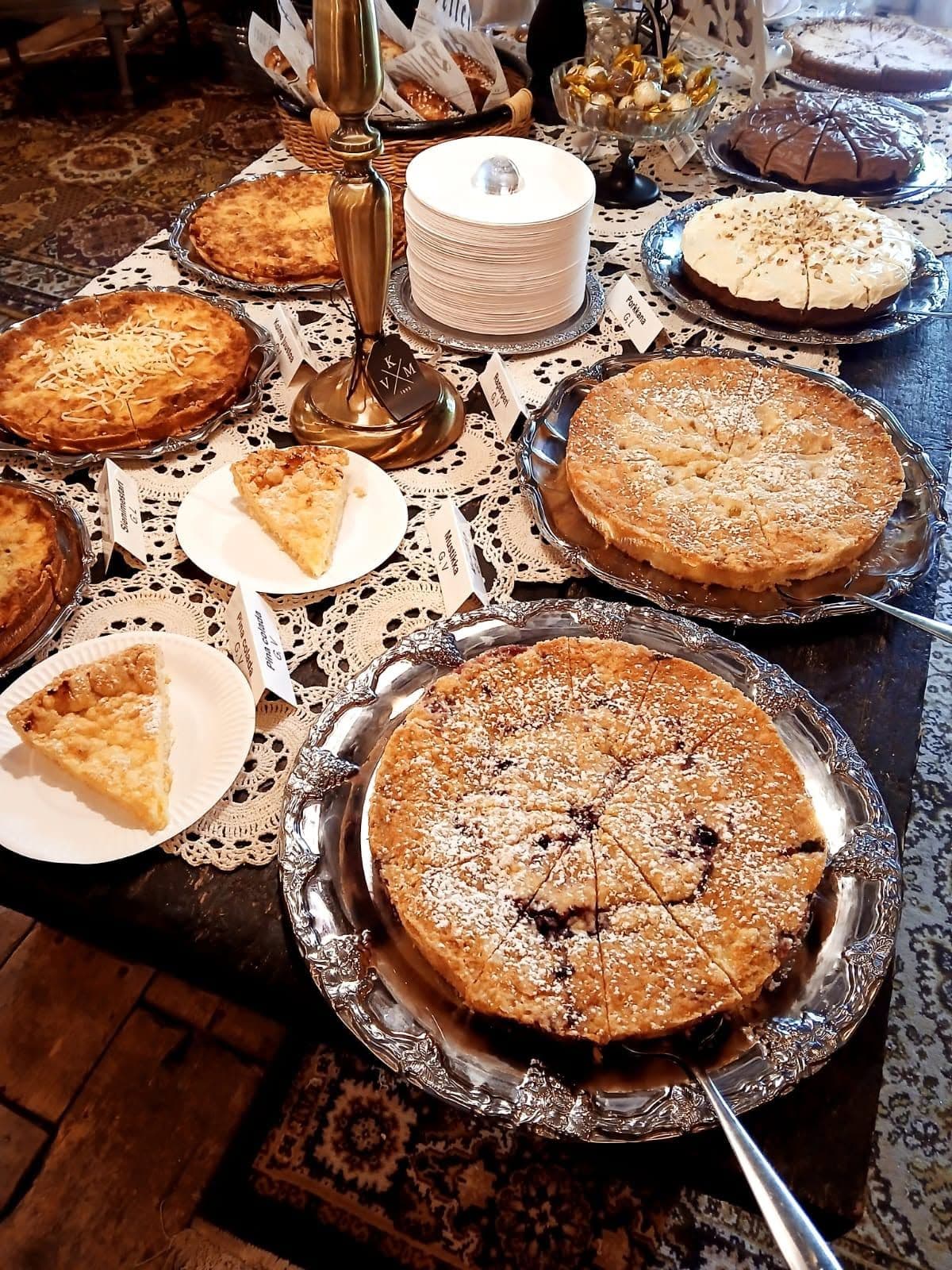 The gluten-free spread: pies and cakes
